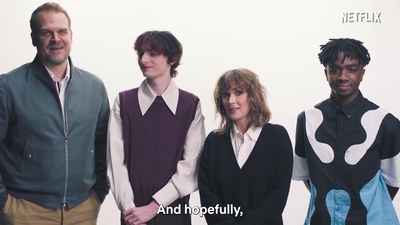 2022-05-26_-_Netflix_India_-_Stranger_Things_Cast_Reacts_To_Insane_Fan_Theories_mp419783.jpg
