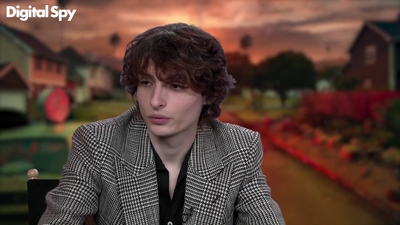 2022-05-27_-_Digital_Spy_-_Stranger_Thins_S04_Interview_mp420973.jpg