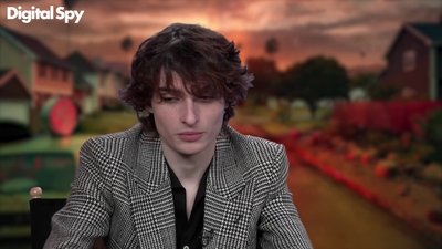 2022-05-27_-_Digital_Spy_-_Stranger_Thins_S04_Interview_mp420994.jpg