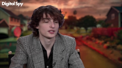 2022-05-27_-_Digital_Spy_-_Stranger_Thins_S04_Interview_mp420998.jpg