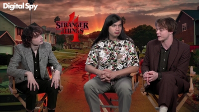 2022-05-27_-_Digital_Spy_-_Stranger_Thins_S04_Interview_mp421010.jpg
