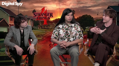2022-05-27_-_Digital_Spy_-_Stranger_Thins_S04_Interview_mp421013.jpg