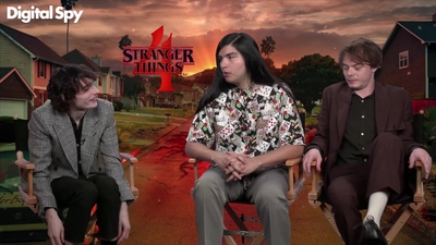 2022-05-27_-_Digital_Spy_-_Stranger_Thins_S04_Interview_mp421063.jpg
