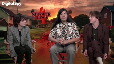 2022-05-27_-_Digital_Spy_-_Stranger_Thins_S04_Interview_mp421074.jpg