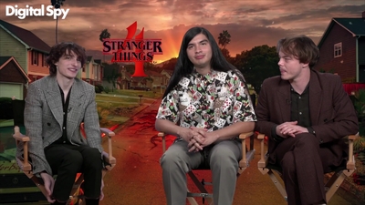 2022-05-27_-_Digital_Spy_-_Stranger_Thins_S04_Interview_mp421083.jpg