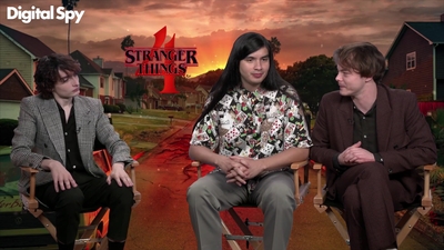 2022-05-27_-_Digital_Spy_-_Stranger_Thins_S04_Interview_mp421098.jpg