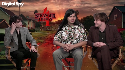2022-05-27_-_Digital_Spy_-_Stranger_Thins_S04_Interview_mp421100.jpg