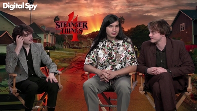2022-05-27_-_Digital_Spy_-_Stranger_Thins_S04_Interview_mp421101.jpg