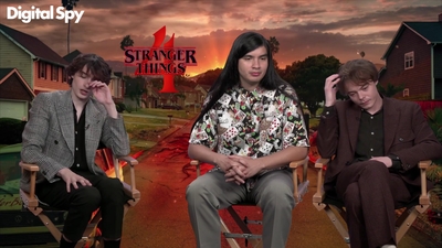 2022-05-27_-_Digital_Spy_-_Stranger_Thins_S04_Interview_mp421108.jpg