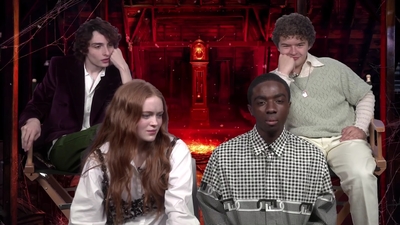 2022-05-27_-_MTV_News_-_Stranger_Thins_S04_Interview_mp40245.jpg
