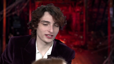 2022-05-27_-_MTV_News_-_Stranger_Thins_S04_Interview_mp40265.jpg