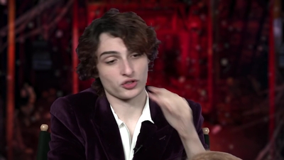 2022-05-27_-_MTV_News_-_Stranger_Thins_S04_Interview_mp40352.jpg