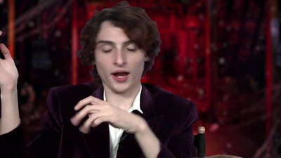 2022-05-27_-_MTV_News_-_Stranger_Thins_S04_Interview_mp40368.jpg