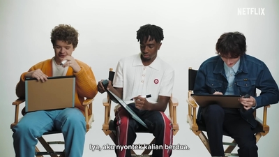 2022-06-03_-_Netflix_Indonesia_-_Stranger_Thins_S04_Interview_mp40814.jpg