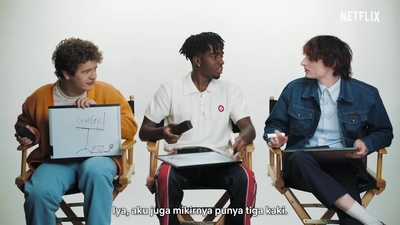 2022-06-03_-_Netflix_Indonesia_-_Stranger_Thins_S04_Interview_mp41121.jpg
