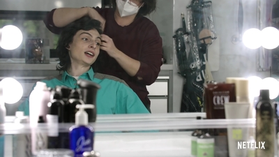 2022-06-08_-_Stranger_Things_-_From_the_Hair_Chair_mp41244.jpg