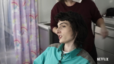 2022-06-08_-_Stranger_Things_-_From_the_Hair_Chair_mp41246.jpg