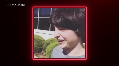 2022-06-08_-_Stranger_Things_-_From_the_Hair_Chair_mp41261.jpg