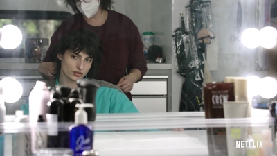 2022-06-08_-_Stranger_Things_-_From_the_Hair_Chair_mp41396.jpg