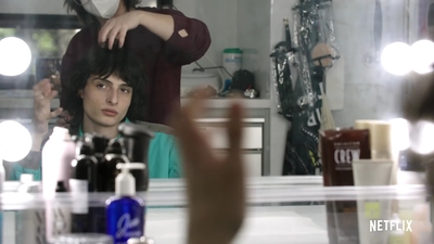2022-06-08_-_Stranger_Things_-_From_the_Hair_Chair_mp41421.jpg