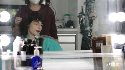 2022-06-08_-_Stranger_Things_-_From_the_Hair_Chair_mp41457.jpg