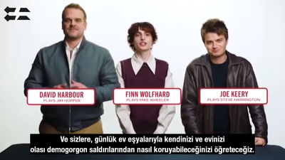 2022-06-14_-_Stranger_Translator_-_Stranger_Things_S04_Interview_mp46544.jpg