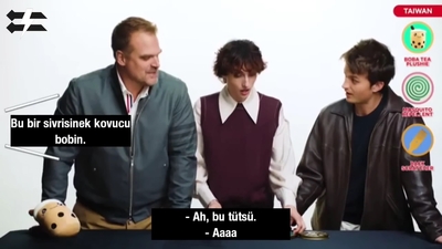 2022-06-14_-_Stranger_Translator_-_Stranger_Things_S04_Interview_mp46570.jpg