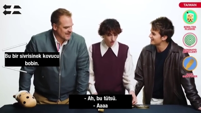 2022-06-14_-_Stranger_Translator_-_Stranger_Things_S04_Interview_mp46571.jpg