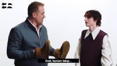 2022-06-14_-_Stranger_Translator_-_Stranger_Things_S04_Interview_mp46640.jpg