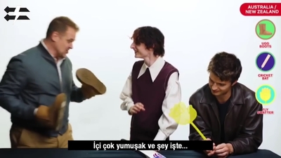 2022-06-14_-_Stranger_Translator_-_Stranger_Things_S04_Interview_mp46642.jpg