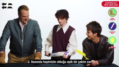 2022-06-14_-_Stranger_Translator_-_Stranger_Things_S04_Interview_mp46655.jpg