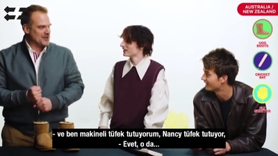 2022-06-14_-_Stranger_Translator_-_Stranger_Things_S04_Interview_mp46661.jpg