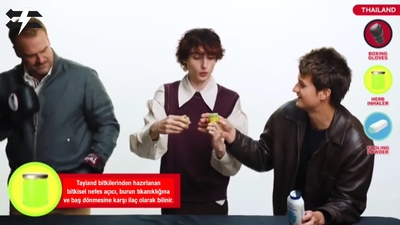 2022-06-14_-_Stranger_Translator_-_Stranger_Things_S04_Interview_mp46692.jpg