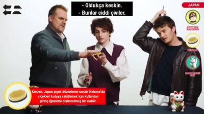 2022-06-14_-_Stranger_Translator_-_Stranger_Things_S04_Interview_mp46807.jpg