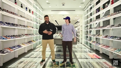 2022-07-11_-_Finn_Wolfhard_Goes_Sneaker_Shopping_With_Complex_mp47795.jpg