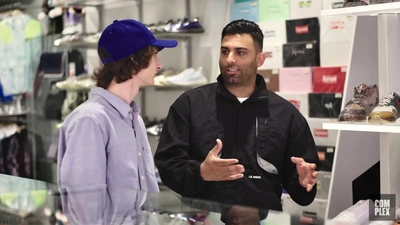 2022-07-11_-_Finn_Wolfhard_Goes_Sneaker_Shopping_With_Complex_mp47811.jpg