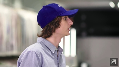 2022-07-11_-_Finn_Wolfhard_Goes_Sneaker_Shopping_With_Complex_mp47984.jpg