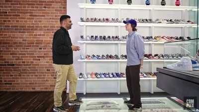 2022-07-11_-_Finn_Wolfhard_Goes_Sneaker_Shopping_With_Complex_mp48248.jpg
