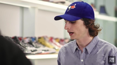 2022-07-11_-_Finn_Wolfhard_Goes_Sneaker_Shopping_With_Complex_mp48300.jpg