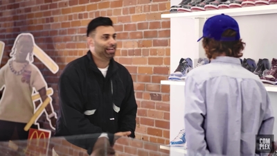 2022-07-11_-_Finn_Wolfhard_Goes_Sneaker_Shopping_With_Complex_mp48315.jpg