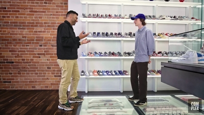 2022-07-11_-_Finn_Wolfhard_Goes_Sneaker_Shopping_With_Complex_mp48326.jpg