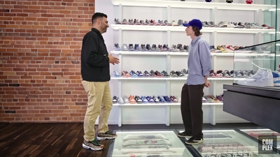 2022-07-11_-_Finn_Wolfhard_Goes_Sneaker_Shopping_With_Complex_mp48327.jpg