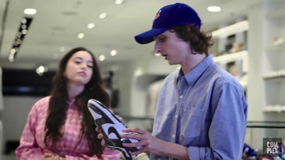 2022-07-11_-_Finn_Wolfhard_Goes_Sneaker_Shopping_With_Complex_mp48364.jpg