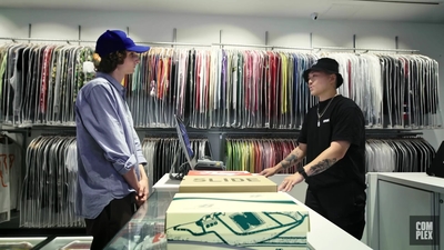2022-07-11_-_Finn_Wolfhard_Goes_Sneaker_Shopping_With_Complex_mp48382.jpg