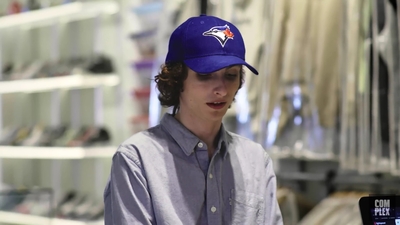 2022-07-11_-_Finn_Wolfhard_Goes_Sneaker_Shopping_With_Complex_mp48390.jpg