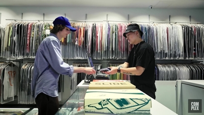 2022-07-11_-_Finn_Wolfhard_Goes_Sneaker_Shopping_With_Complex_mp48396.jpg