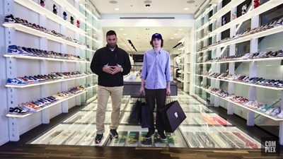 2022-07-11_-_Finn_Wolfhard_Goes_Sneaker_Shopping_With_Complex_mp48435.jpg