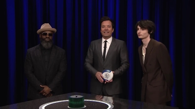 2023-01-11_-_The_Tonight_Show_Starring_Jimmy_Fallon_1_mp41684.jpg