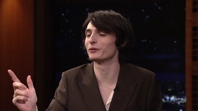 2023-01-11_-_The_Tonight_Show_Starring_Jimmy_Fallon_1_mp41973.jpg