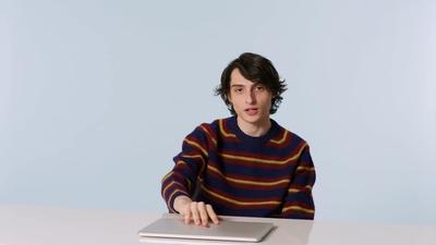 2023-02-01_-_GQ_-_Finn_Wolfhard_Replies_to_More_Fans_on_the_Internet_mp40009.jpg